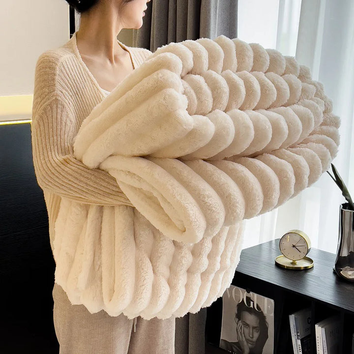 1 Pc ROSEKIND Blankets, 300GSM Soft & Warm Fleece Blankets, This Stylish Throw Blanket for All Seasons Clearance Sale For UK